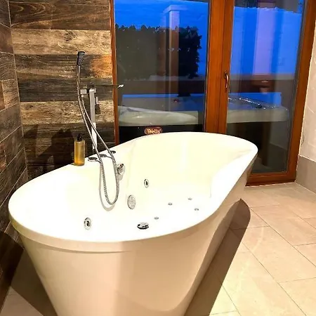 Alpin 7 Jasna - Free Jacuzzi & Sauna דירה דמנובסקה דולינה